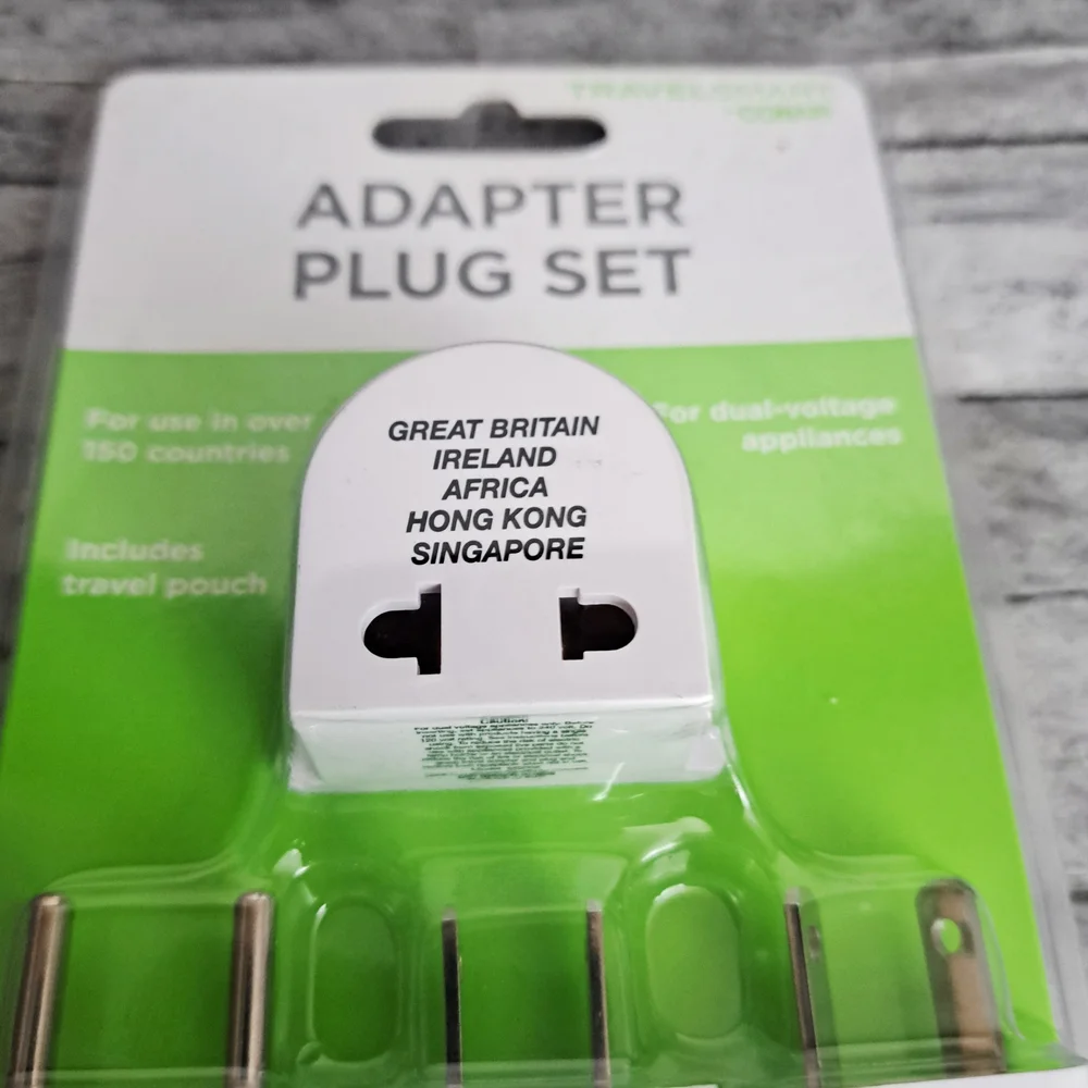Travel Smart Conair Universal Travel Adapter Plug Set - White